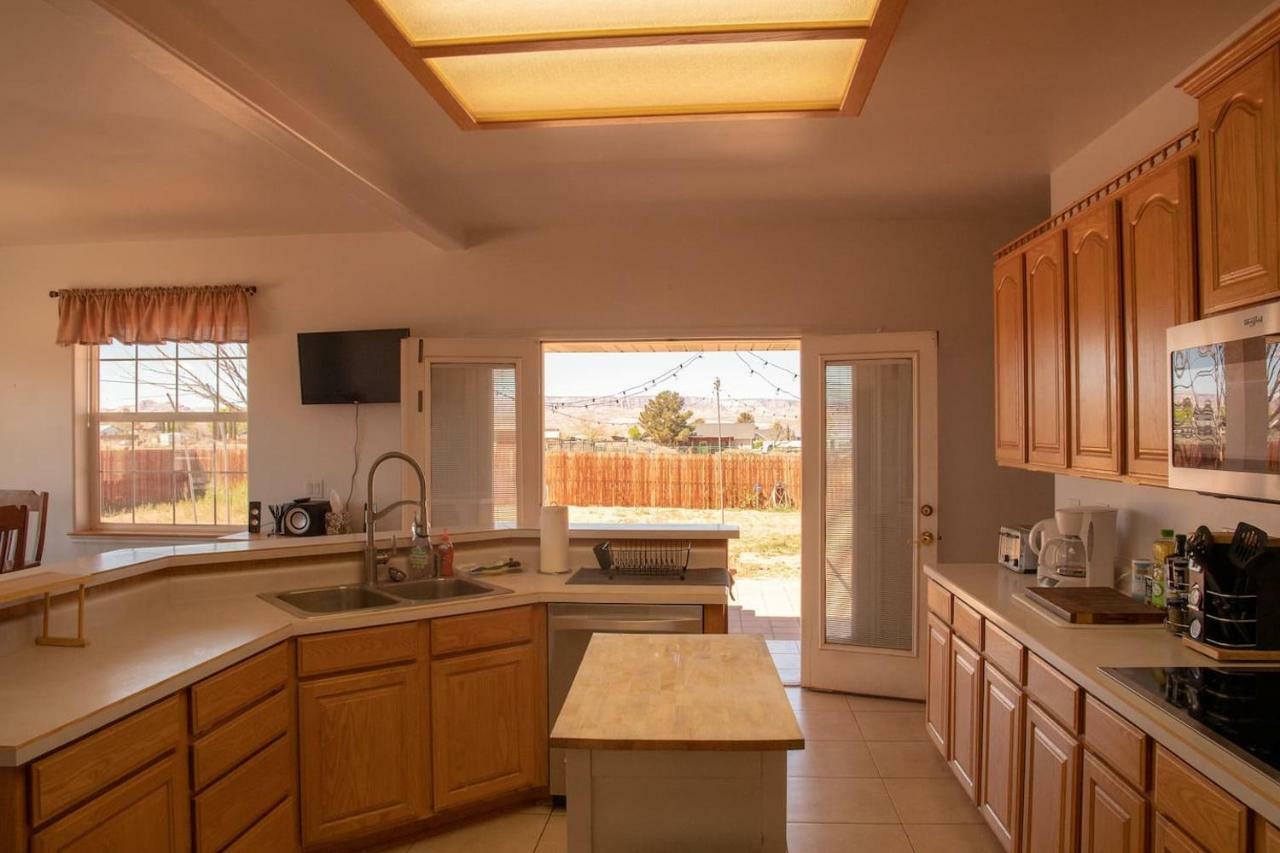 Wahweap Ranch - 8-Bedroom Lake Powell Vacation House Page Buitenkant foto