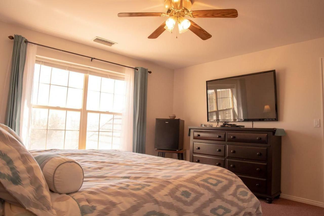 Wahweap Ranch - 8-Bedroom Lake Powell Vacation House Page Buitenkant foto